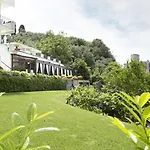 Doria Park 3*