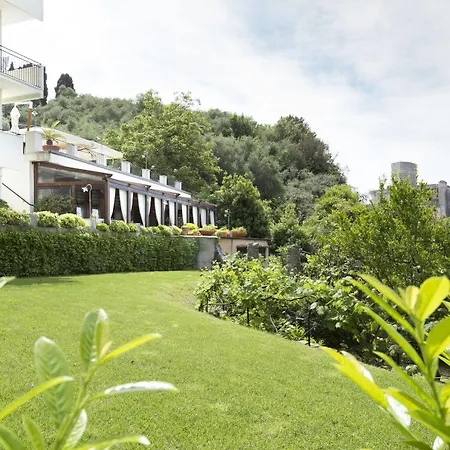 Doria Park 3*